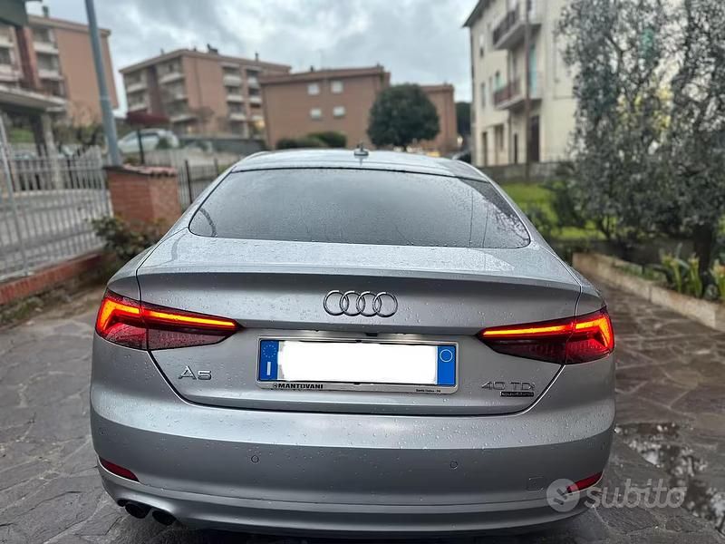 Usata Audi A5 190 CV (139 kW) 2019 Grigio Coupé