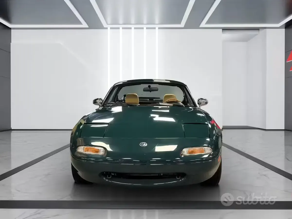 Usata Mazda MX5 90 CV (66 kW) 1996 Verde Cabrio