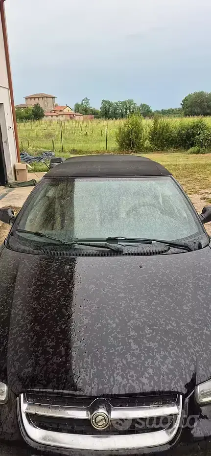 Usata Chrysler Stratus 133 CV (97 kW) 1996 Cabrio