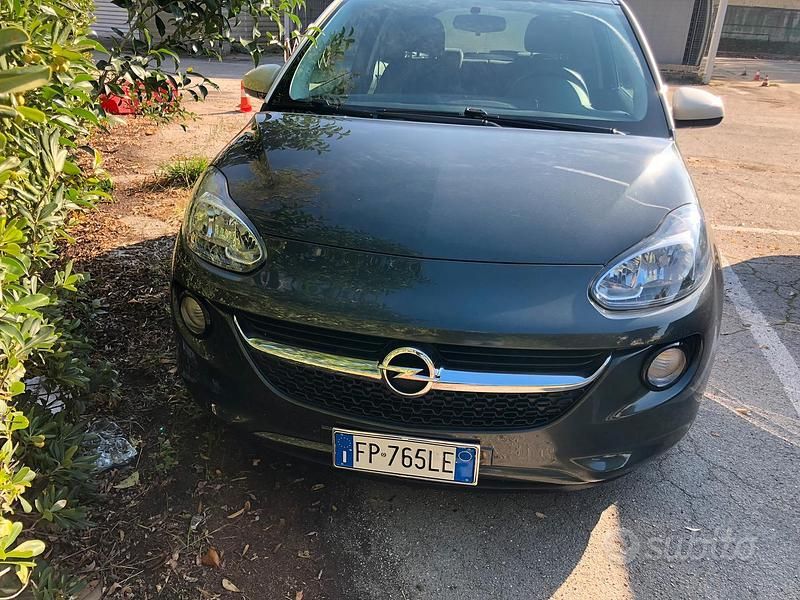 Grigio Usata 2018 Opel Adam Due volumi | 8600 € (Buon prezzo) - Immagine 1/4