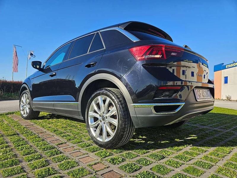 Usata VW T-Roc Advance 116 CV (85 kW) 2021 Nero SUV