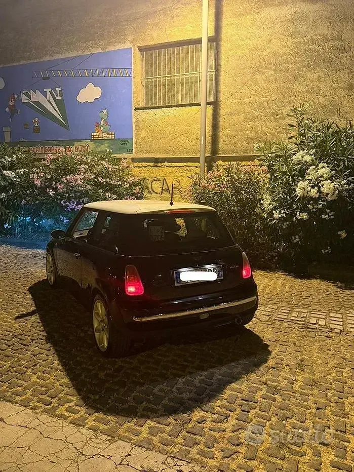Usata Mini Cooper 116 CV (85 kW) 2004 Utilitaria