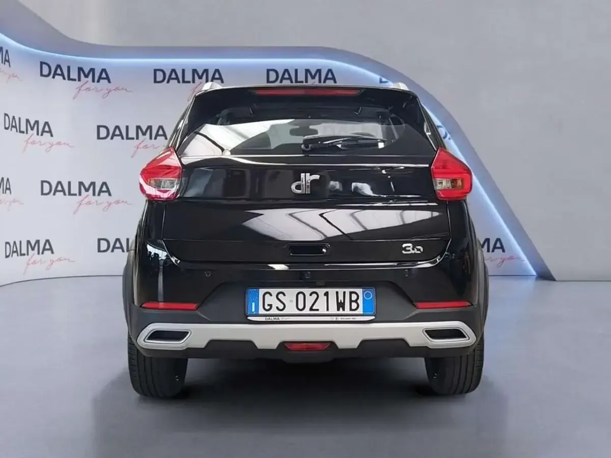 Usata DR DR 3.0 114 CV (83 kW) 2024 Nero SUV