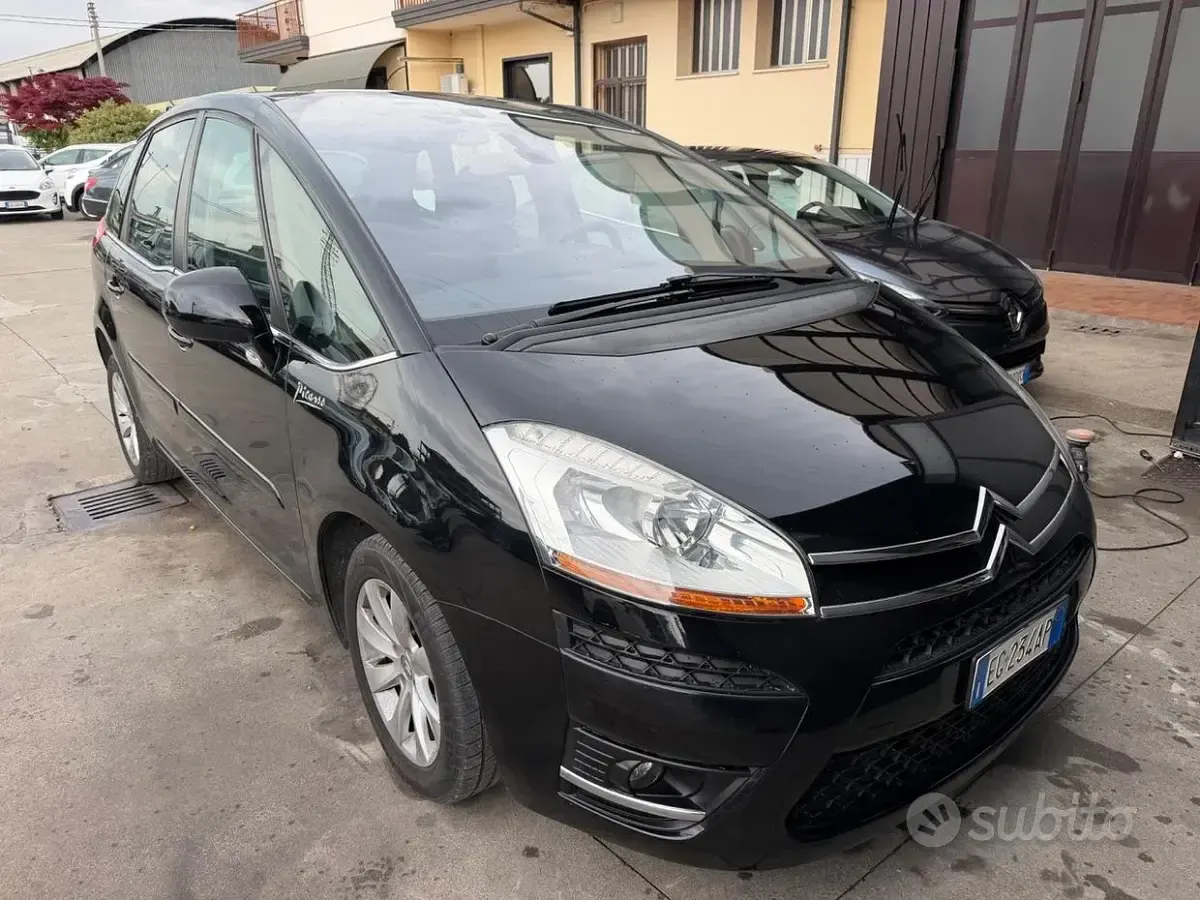 Usata Citroën Grand C4 Picasso Business Class 112 CV (82 kW) 2011 Monovolume