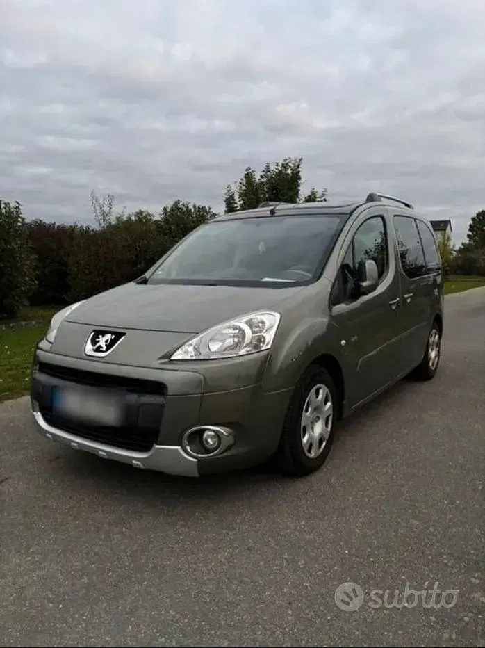 Usata Peugeot Partner Outdoor 2011 Monovolume