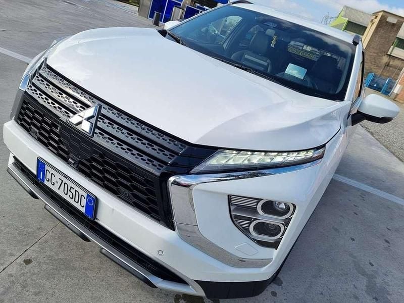 Usata Mitsubishi Eclipse Cross Instyle 98 CV (72 kW) 2022 SUV