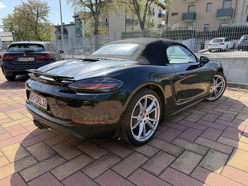 Usata Porsche 718 Boxster 300 CV (220 kW) 2019 Jet black metallic Cabrio