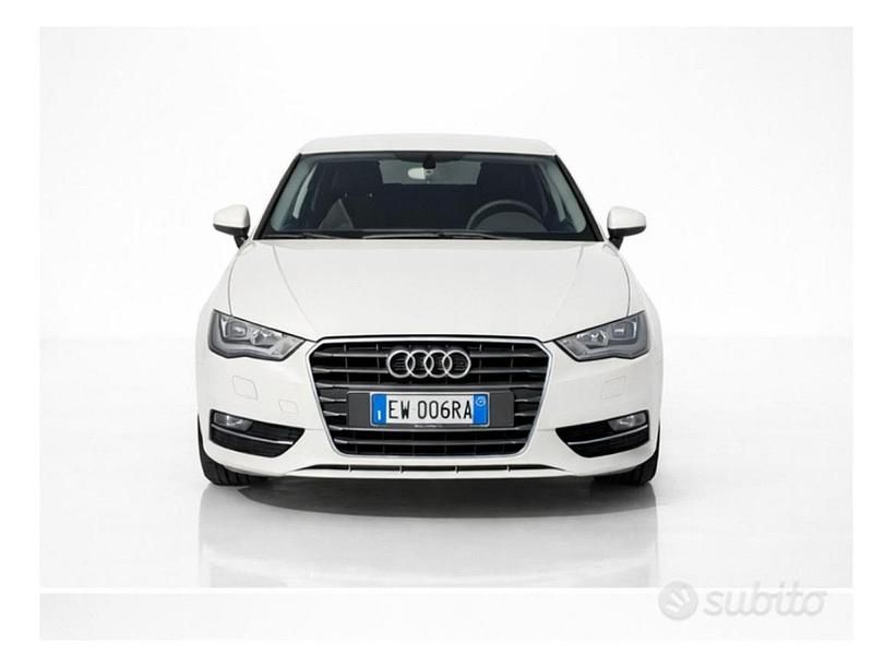 Usata Audi A3 110 CV (80 kW) 2014 Bianco SUV
