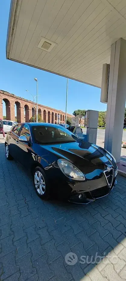 Usata Alfa Romeo Giulietta Distinctive 170 CV (125 kW) 2013 Nero Utilitaria