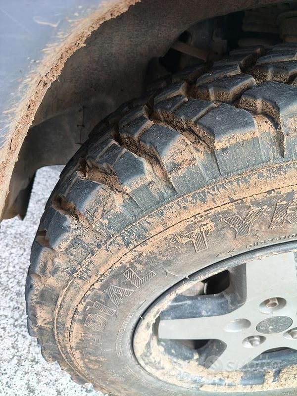 Usata Jeep Cherokee 163 CV (119 kW) 2005 SUV