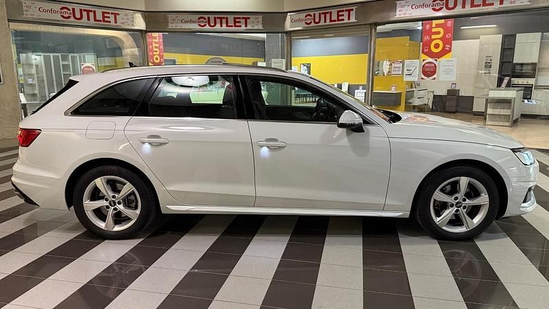 Usata Audi A4 Advanced 163 CV (119 kW) 2021 Bianco Station wagon