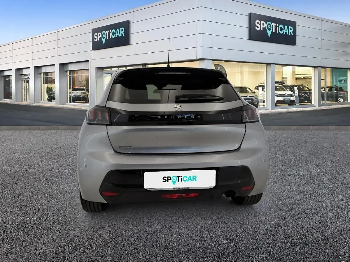 Usata Peugeot 208 Allure 101 CV (74 kW) 2021 Grigio Utilitaria
