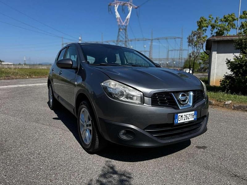 Usata Nissan Qashqai Acenta 110 CV (80 kW) 2012 Grigio SUV