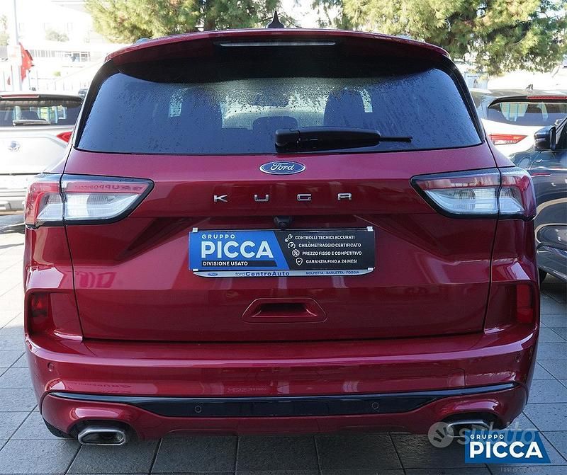 Usata Ford Kuga ST-Line X 120 CV (88 kW) 2022 Rosso SUV