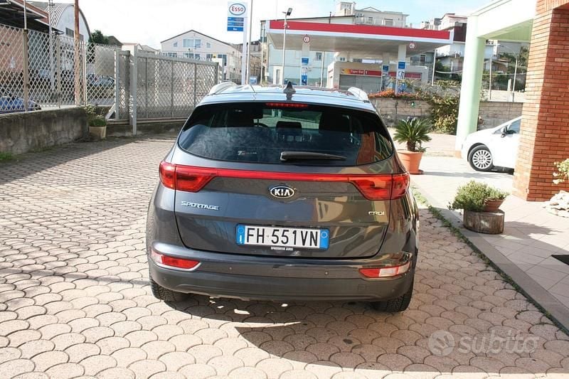 Usata Kia Sportage 116 CV (85 kW) 2017 Grigio SUV