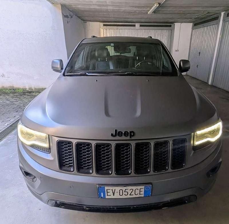 Usata Jeep Grand Cherokee Overland 250 CV (183 kW) 2014 Grigio SUV