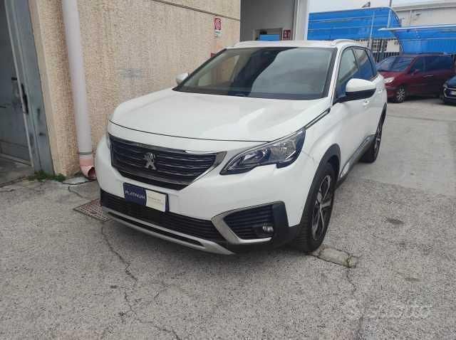 Bianco Usata 2019 Peugeot 5008 Allure Monovolume | 12.800 € (Cara) - Immagine 1/4