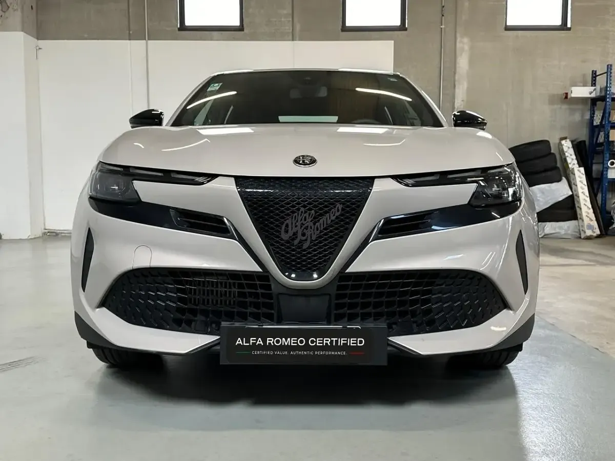 Usata Alfa Romeo GT Junior 145 CV (106 kW) 2025 Grigio Cabrio
