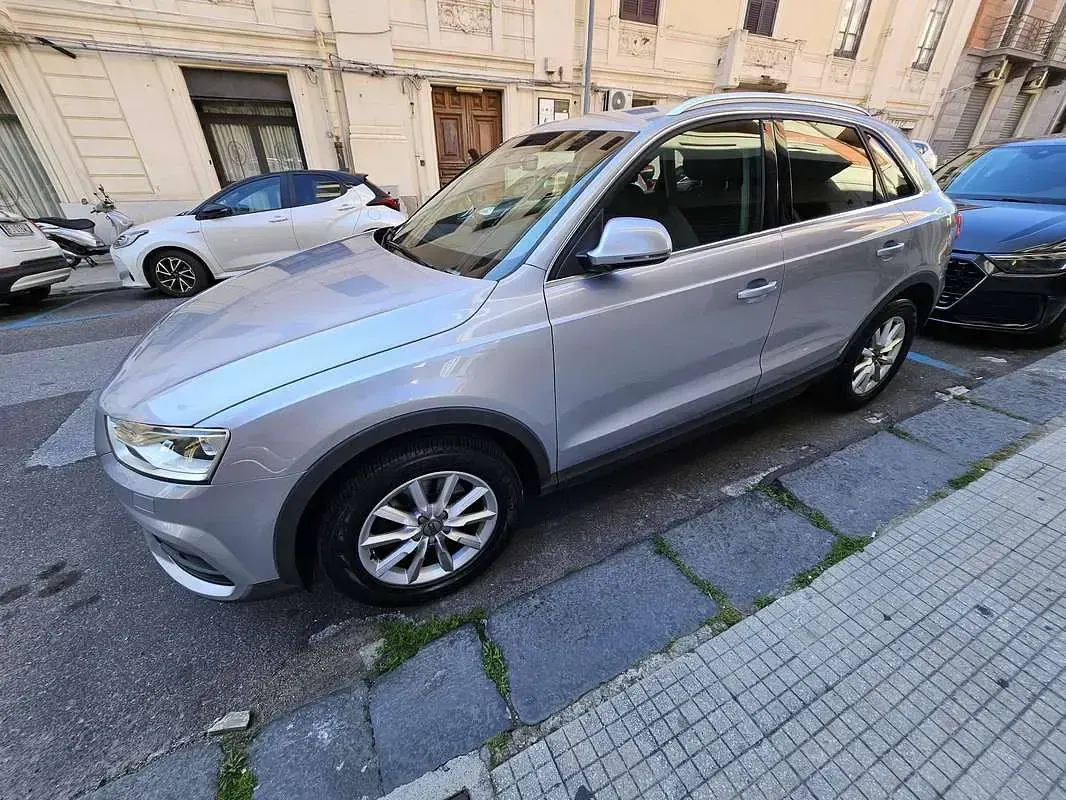 Usata Audi Q3 Business 120 CV (88 kW) 2016 Grigio SUV