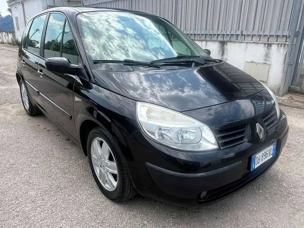 Usata Renault Scénic II 131 CV (96 kW) 2006 Nero Monovolume