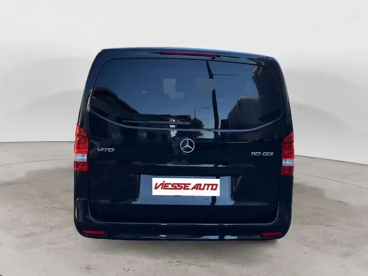 Usata Mercedes Vito 110 CV (80 kW) 2025 Nero Furgone