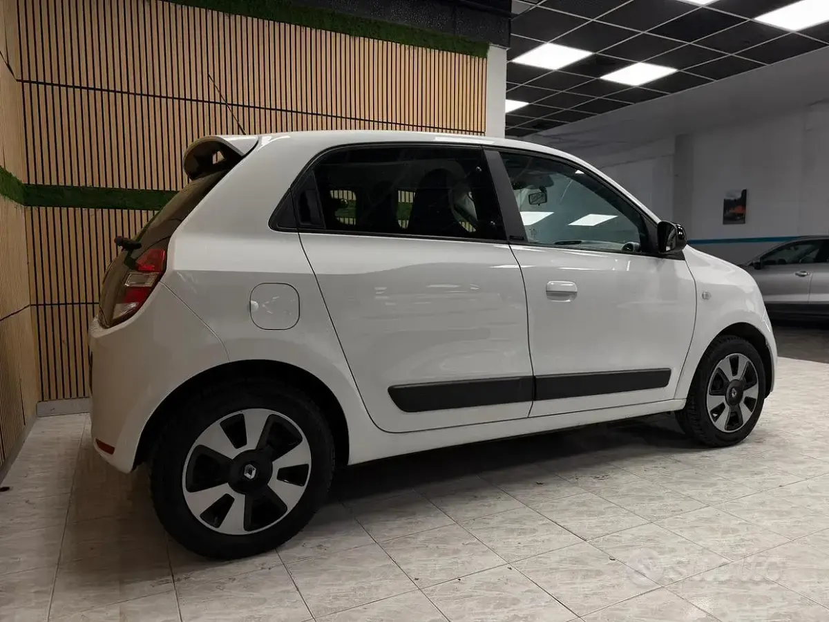 Usata Renault Twingo LIMITED 2017 Bianco Utilitaria
