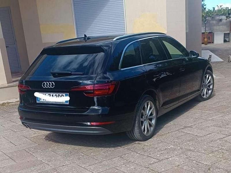 Usata Audi A4 Sport 190 CV (139 kW) 2017 Nero Station wagon