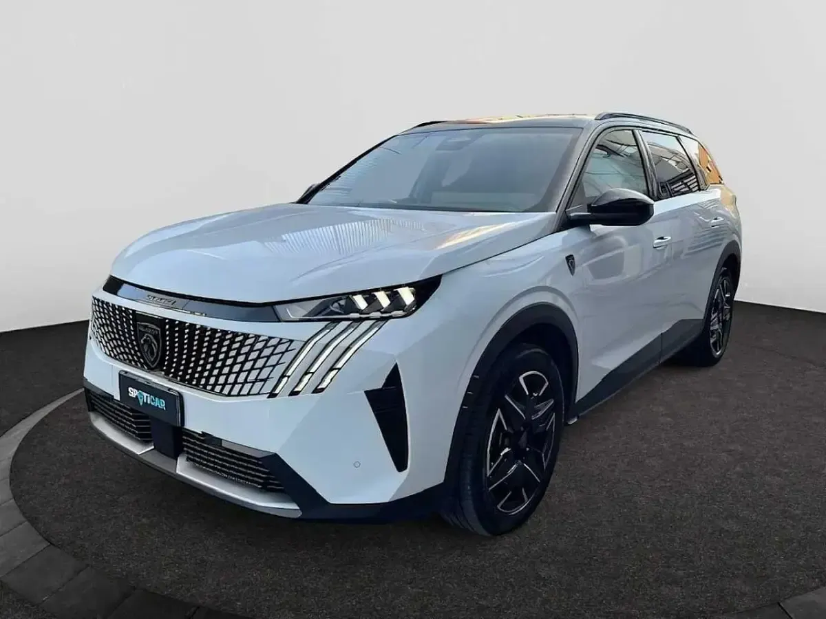 Usata Peugeot 5008 GT 145 CV (106 kW) 2025 SUV