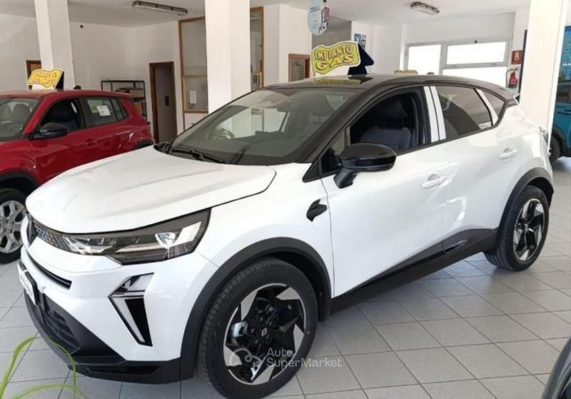 Usata Renault Captur Techno 101 CV (74 kW) 2025 Bianco SUV