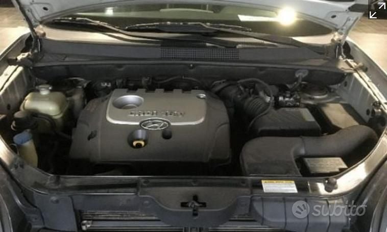 Usata Hyundai Tucson 140 CV (102 kW) 2006 Grigio SUV