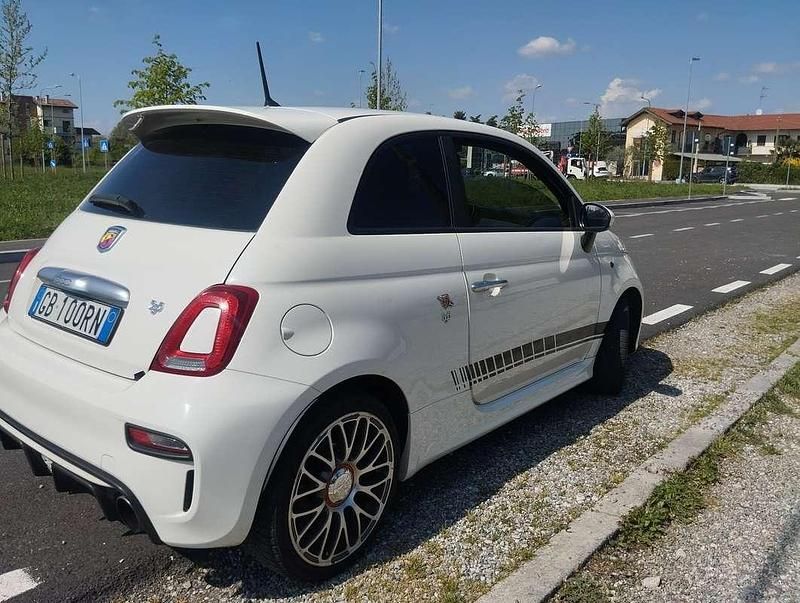Usata Abarth 595 144 CV (105 kW) 2020 Utilitaria