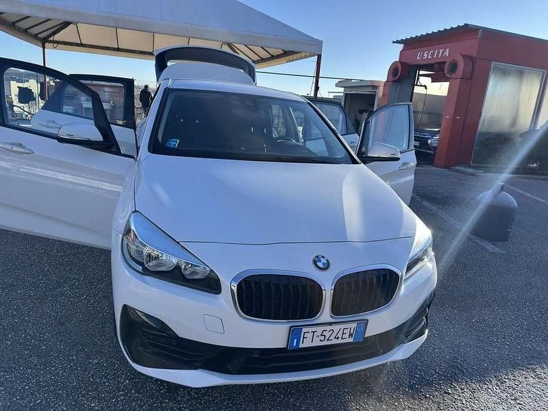 Usata BMW 218 Active Tourer Efficient Dynamics 150 CV (110 kW) 2019 Bianco Monovolume