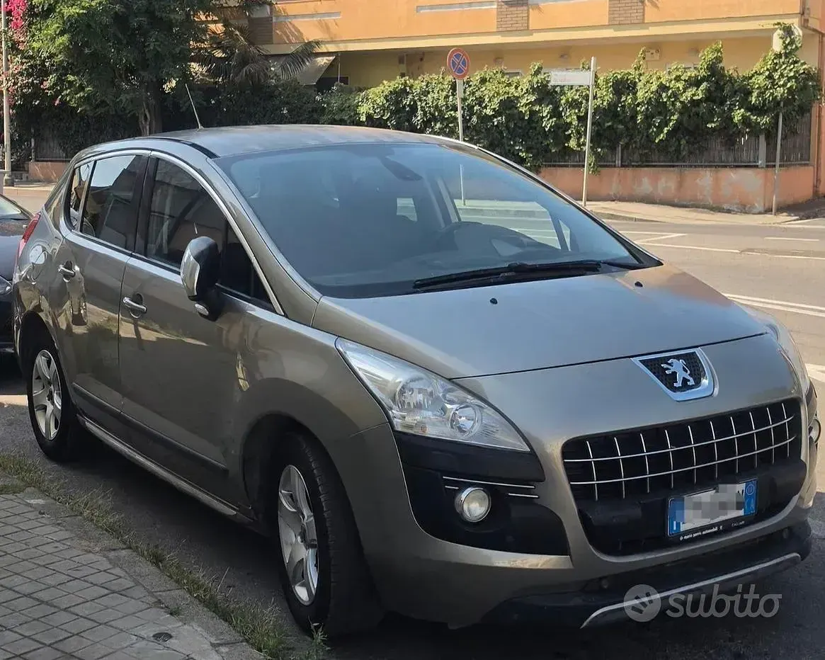 Usata Peugeot 3008 109 CV (80 kW) 2010 Grigio Station wagon