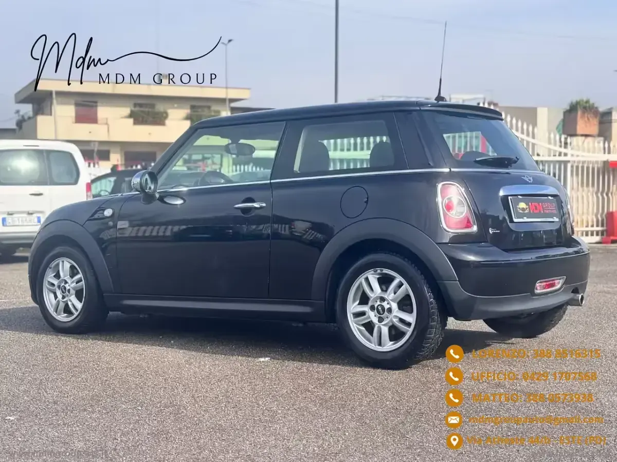 Usata Mini Cooper 75 CV (55 kW) 2013 Nero Utilitaria