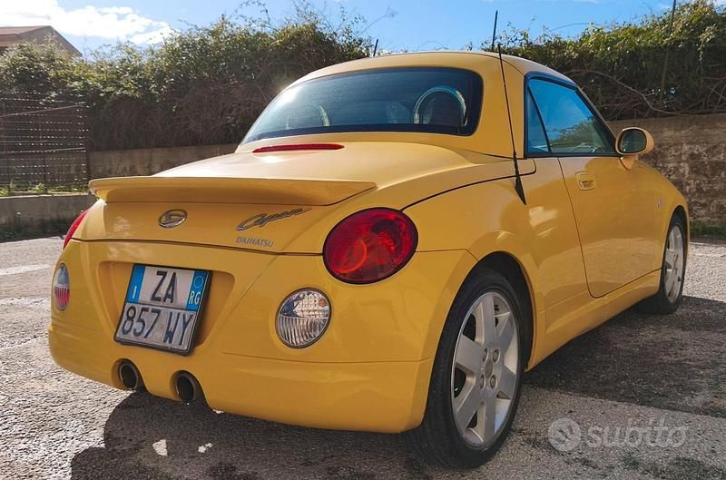 Usata Daihatsu Copen 87 CV (63 kW) 2009 Giallo Cabrio