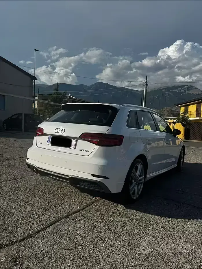 Usata Audi A3 116 CV (85 kW) 2019 Berlina