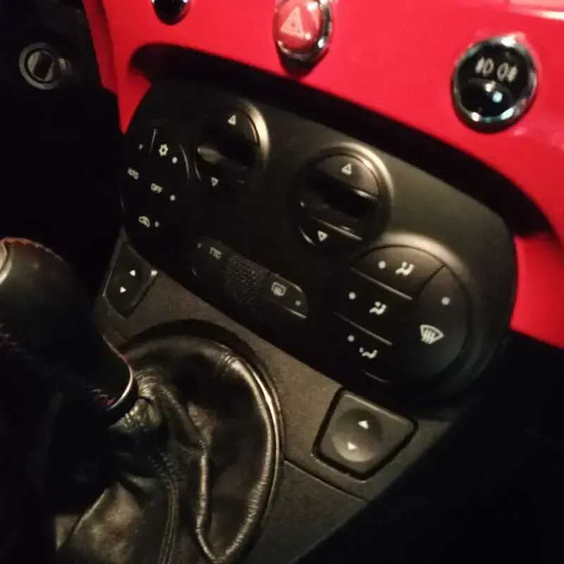 Usata Abarth 500 135 CV (99 kW) 2009 Utilitaria