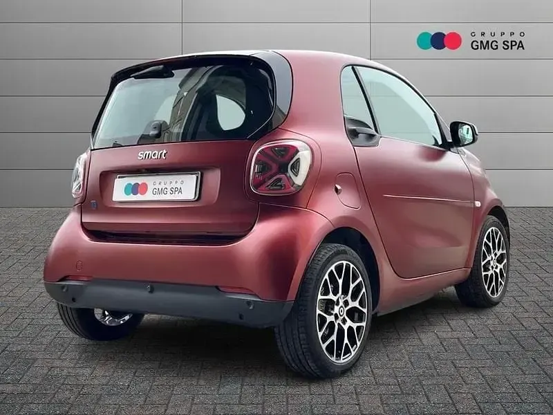 Usata Smart ForTwo Coupé Prime 60 kW (82 CV) 2023 Rosso Utilitaria
