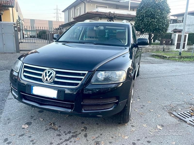 Usata VW Touareg Exclusive 224 CV (164 kW) 2007 Nero SUV