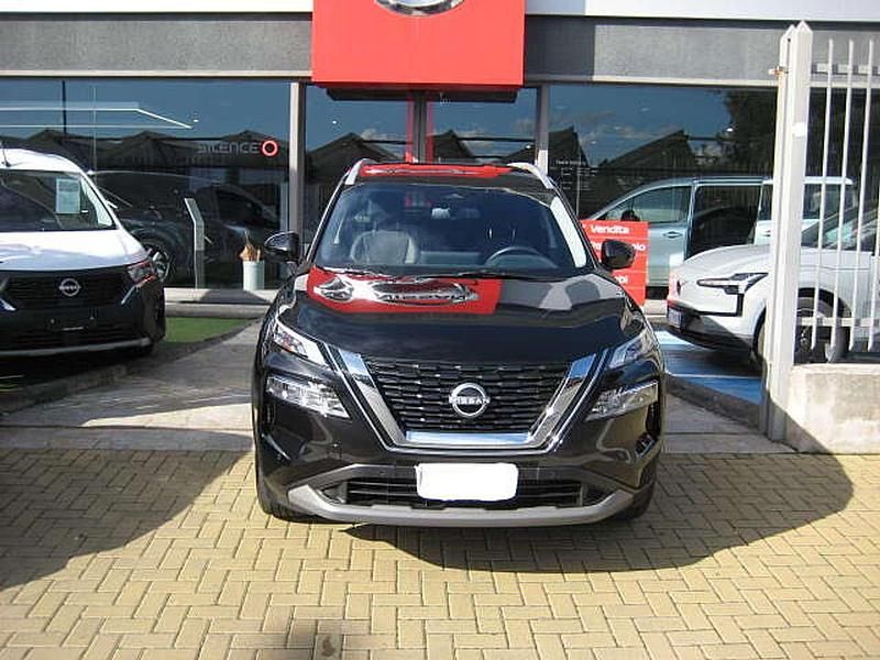 Nero Usata 2025 Nissan X-Trail N-Connecta SUV | 34.900 € (Buon prezzo) - Immagine 1/4