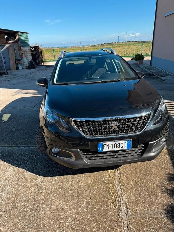 Usata Peugeot 2008 100 CV (73 kW) 2018 Nero SUV