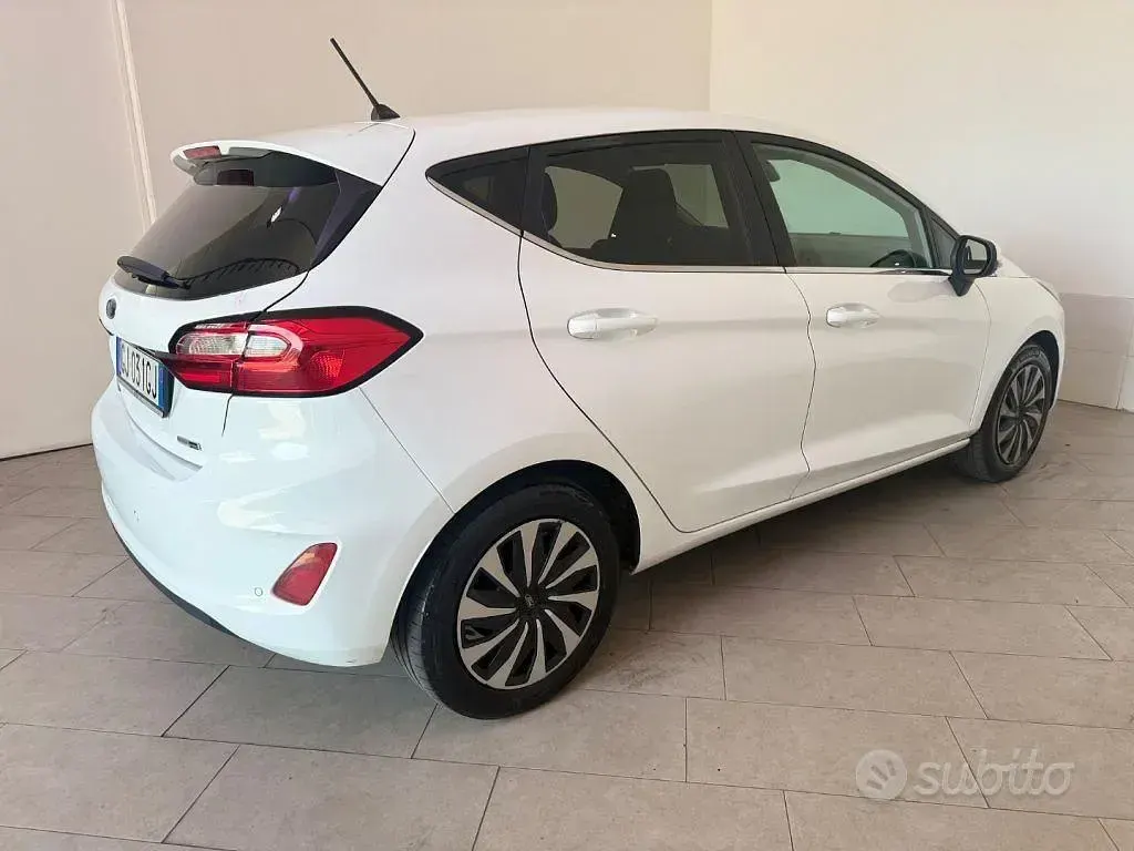 Usata Ford Fiesta ST-Line X 125 CV (91 kW) 2022 Bianco Utilitaria