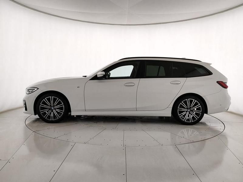 Usata BMW 320e M Sport 190 CV (139 kW) 2021 Bianco Station wagon