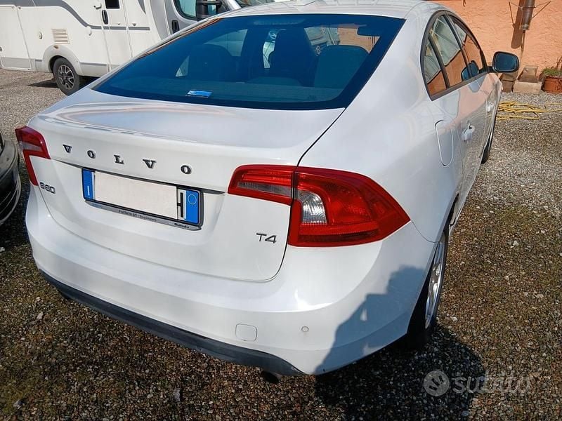 Usata Volvo S60 2011 Bianco Berlina