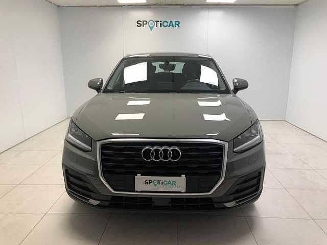 Usata Audi Q2 Business 116 CV (85 kW) 2017 Grigio SUV