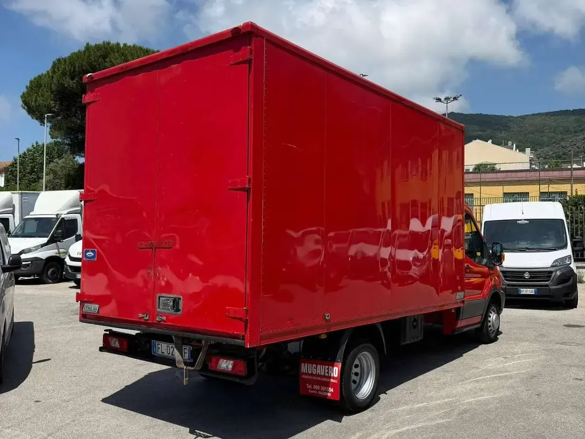 Usata Ford Transit 131 CV (96 kW) 2017 Rosso