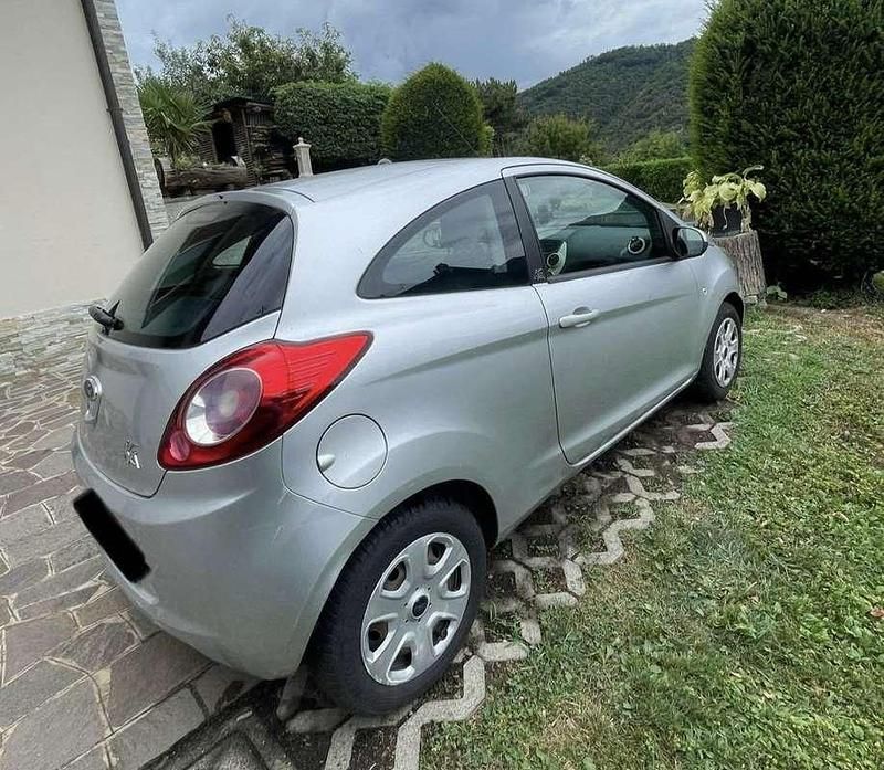 Usata Ford Ka 69 CV (50 kW) 2010 Grigio Utilitaria
