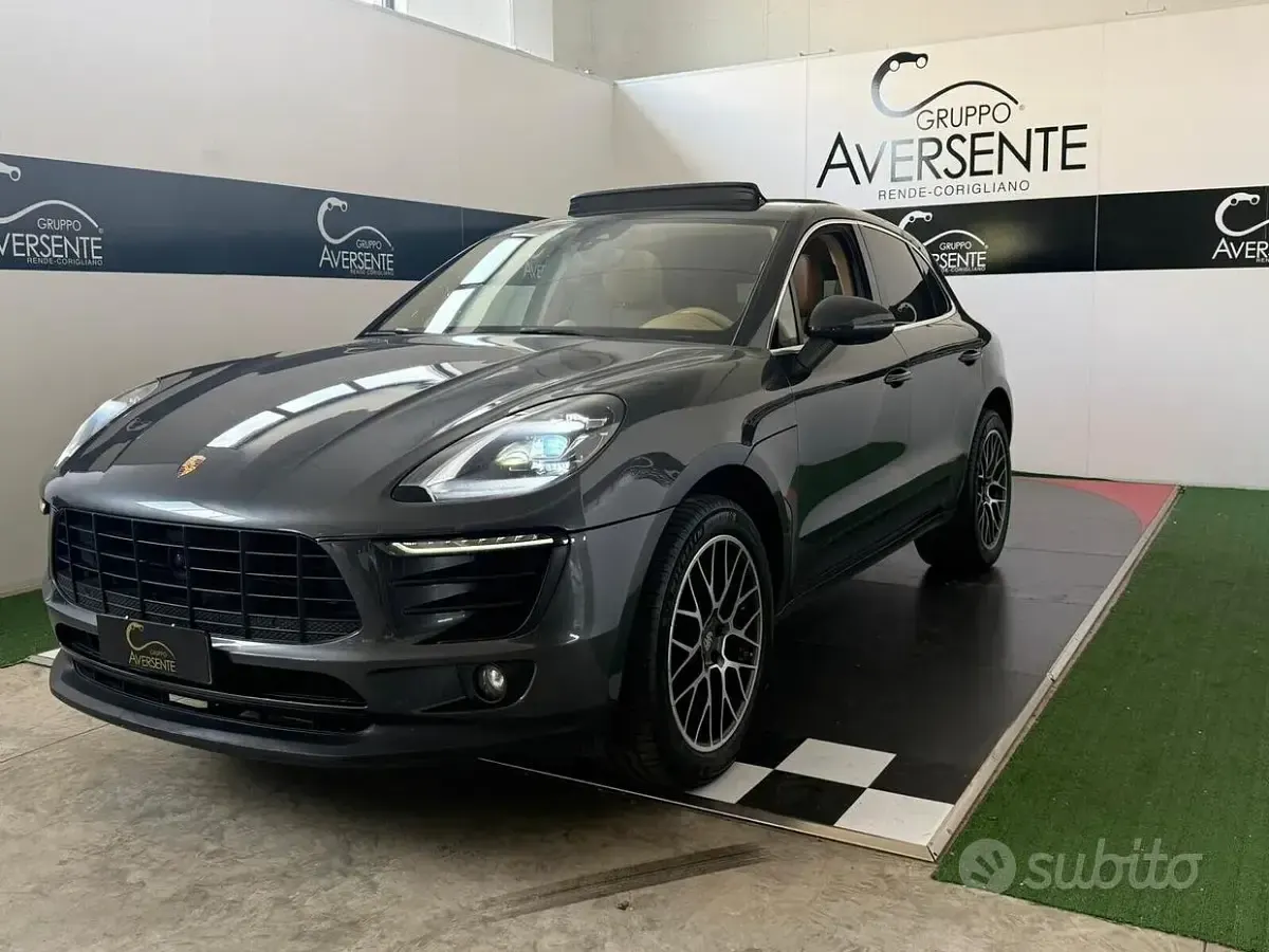 Usata Porsche Macan 340 CV (250 kW) 2017 Grigio SUV