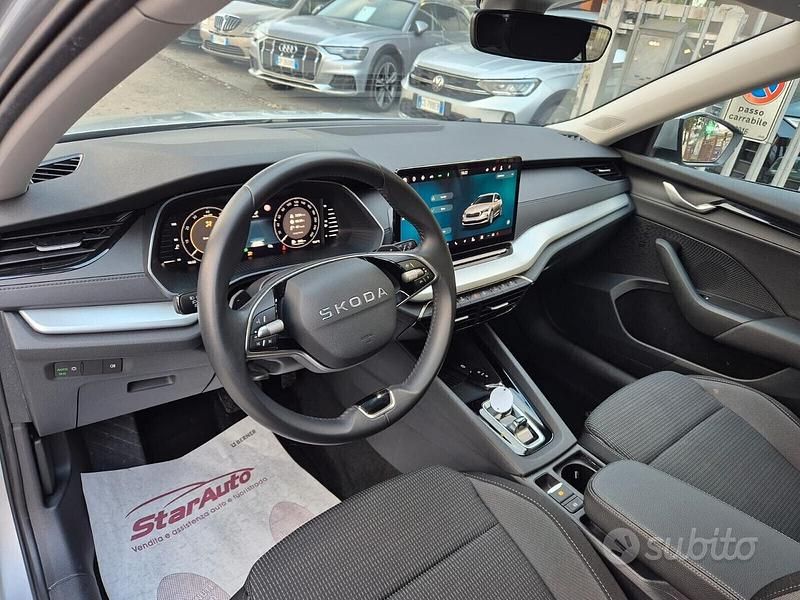 Usata Skoda Octavia Selection 150 CV (110 kW) 2024 Grigio Station wagon