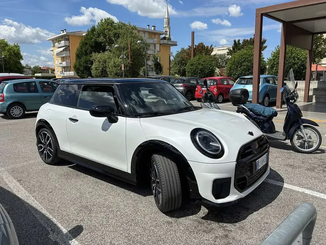 Usata Mini John Cooper Works 211 CV (155 kW) 2024 Utilitaria